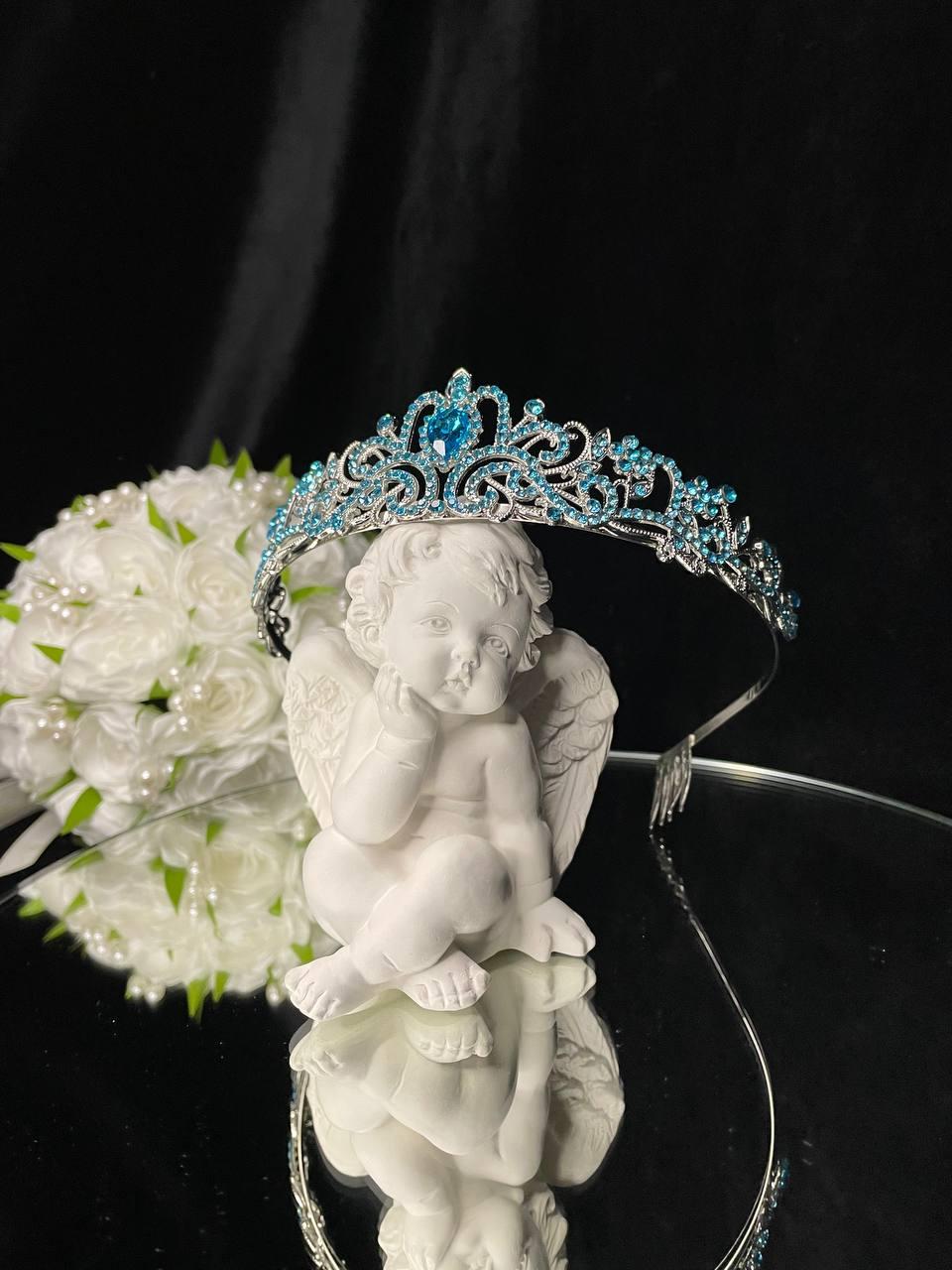 Діадема з блакитними стразами на гребінцях, фото 1