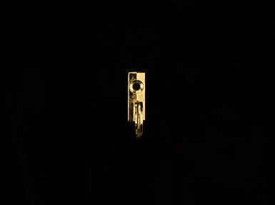 Гачок металевий. Колір "золото". 22х8 мм