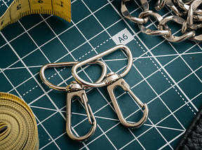 Карабін для ключів. Якість. 40мм. 25мм стрічка., фото 3