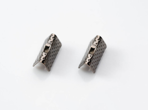 З'єднувач для стрічок. Колір "античне срібло". 15мм