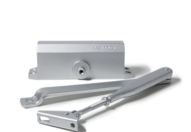 Дверний доводчик з ножицями ASSA ABLOY DC110 до 65 кг до 1100 мм колір EV1 срібло