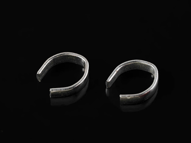 Кільце напівкругле з'єднувальне. 11 мм