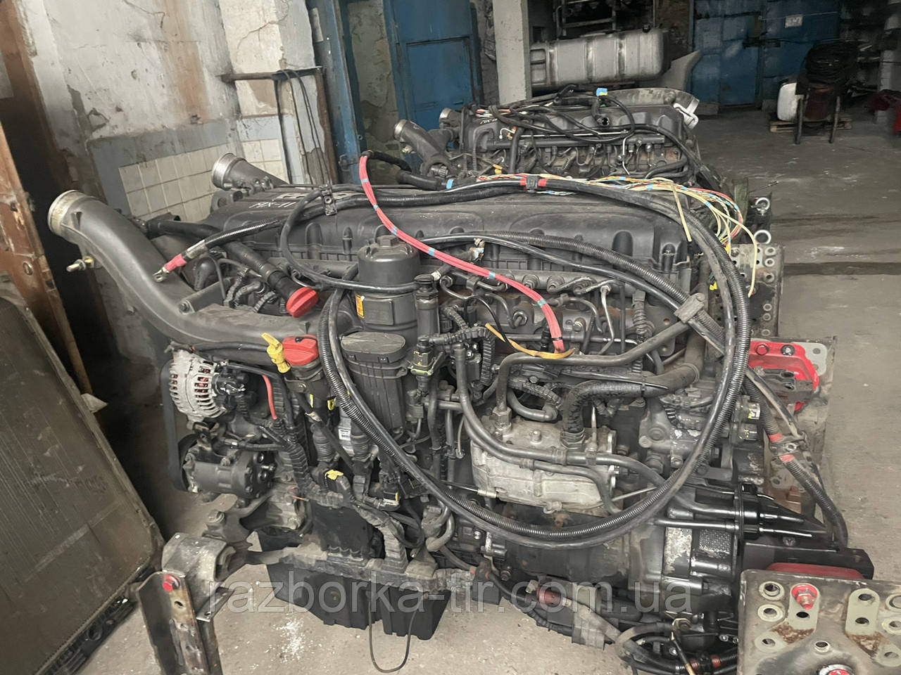 Двигун ДАф -Е 6 106 MX-11 320 H1 MX-11 330 H2