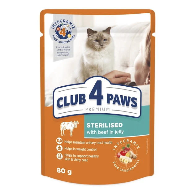 Акція! Club 4 Paws Клуб 4 лапи вологий корм для стерилізованих кішок, яловичина в желе 80 гр*24 шт