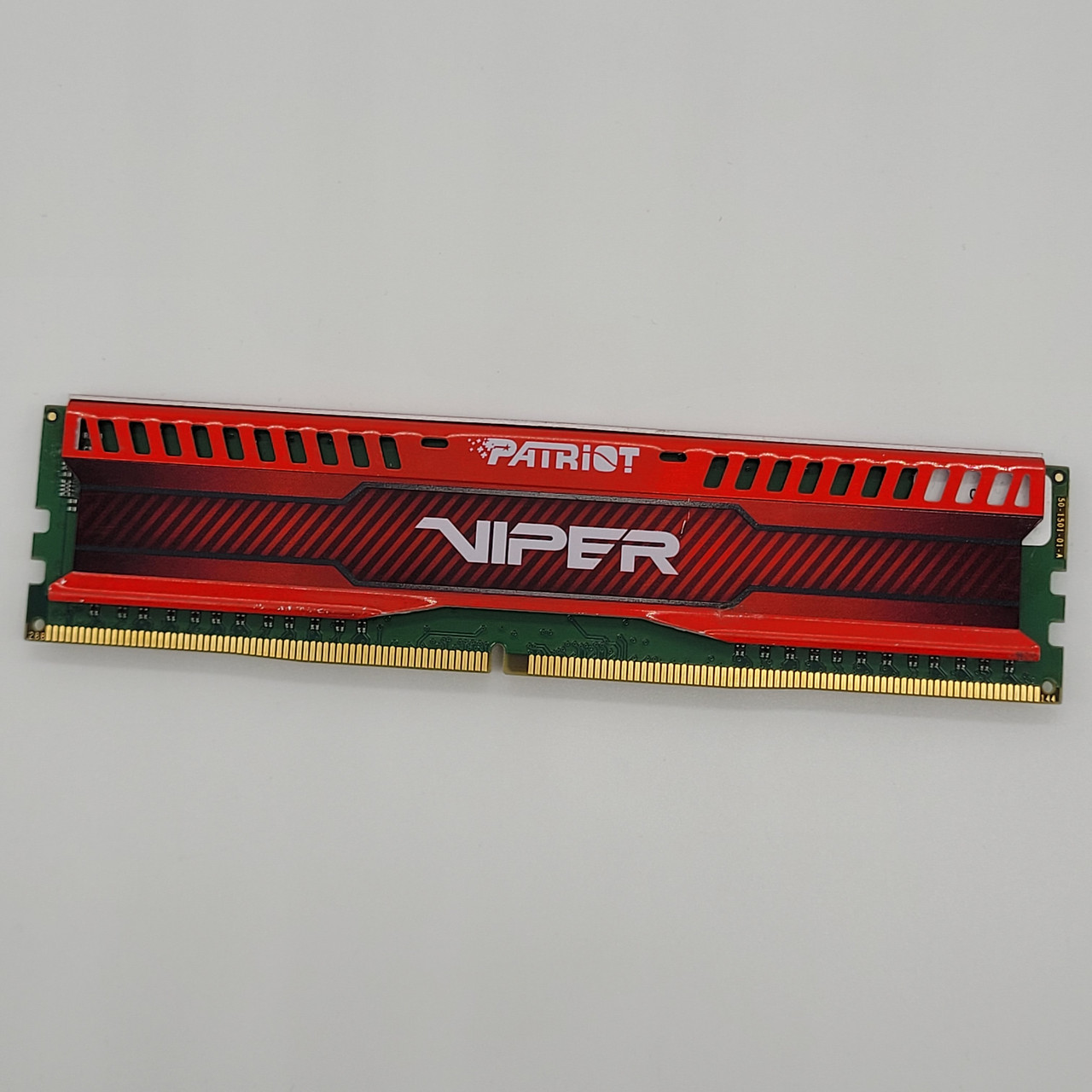Оперативна пам'ять Patriot Viper DDR4 4Gb 2133MHz PC4-17000U 1R8 CL15 (P44G2135UVLR) Б/В