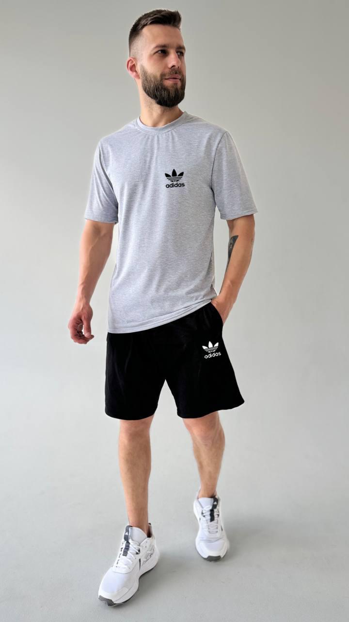 Чоловічий літній костюм adidas сірий