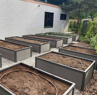 Грядки заввишки 480 мм - три дошки - з обрамленням П-профілем