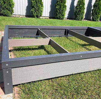 грядки висотою 160 мм - в одну дошку - з обрамленням