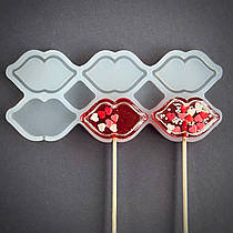 Сіліконовий молд "Губи - брязкальце 1"