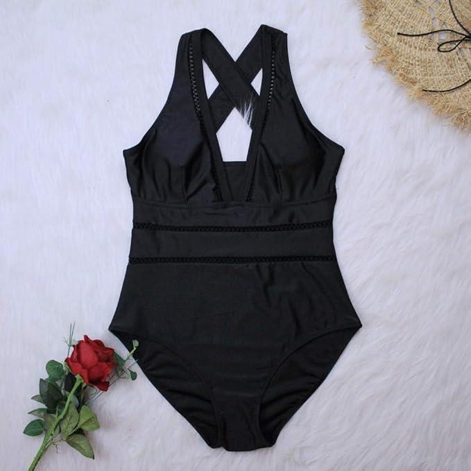 Чорний суцільний жіночий купальник чорного кольору з чашками, фото 1