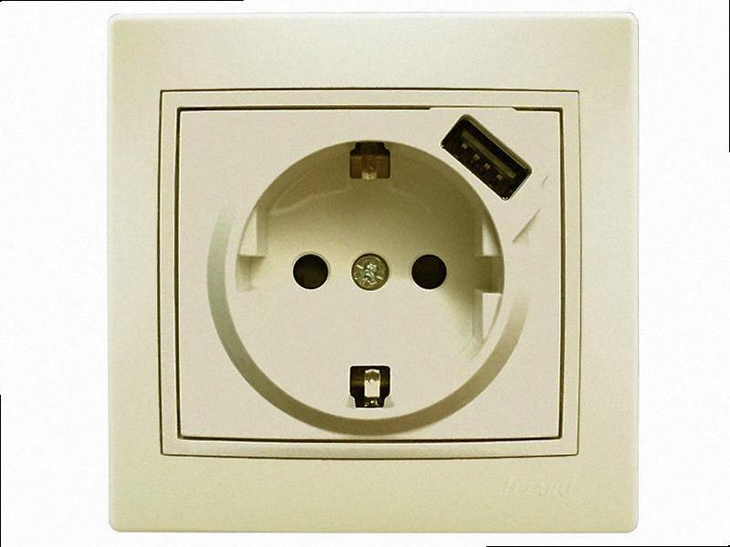 З заземленням Розетка + USB крем Mira крем 701-0303-181 LEZARD, фото 1