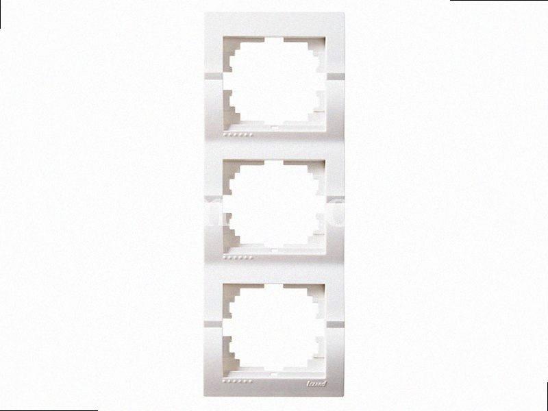 Рамка для вимикачів/розеток вертикальна 3-а Deriy білий 702-0202-153 LEZARD, фото 1