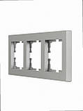 Рамка 3-а горизонтальна VESNA сіра (10шт/120шт) 742-3500-148 LEZARD, фото 2