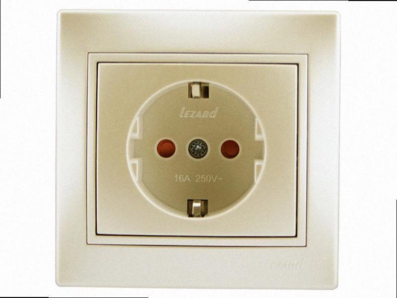 Захист від дітей Розетка Mira перлово-білий перламутр 701-3030-124В LEZARD, фото 1