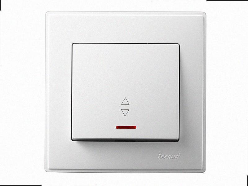 Прохідний Вимикач з підсвічуванням Lesya білий 705-0202-114 LEZARD, фото 1