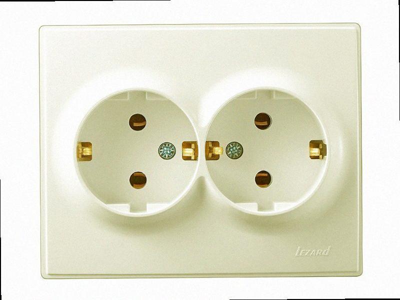 Подвійна із заземленням Розетка Lesya крем 705-0303-127 LEZARD, фото 1
