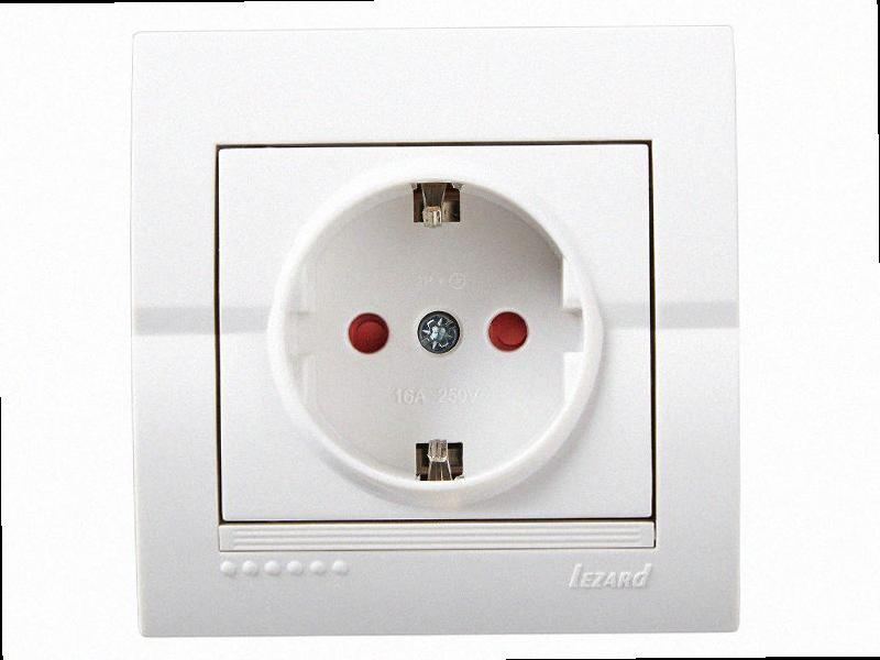 З захистом від дітей Розетка Deriy білий 702-0202-124B LEZARD, фото 1