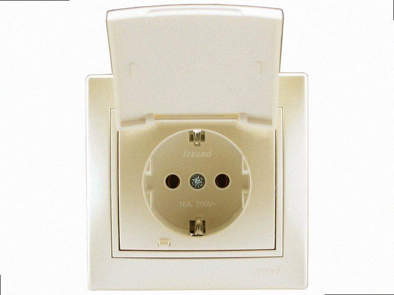 Із заземленням Розетка із кришкою Mira перлово-білий перламутр 701-3030-123В LEZARD, фото 1