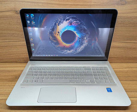 Б/в Ноутбук HP ENVY M6-ae151dx 15.6" 1366x768 Сенсорний| Core i5-5200U| 8 GB RAM| 240 GB SSD| HD 5500, фото 1