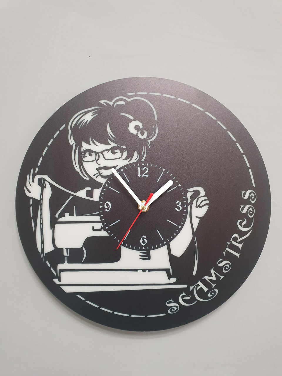 Настінний годинник Швачка, фото 1