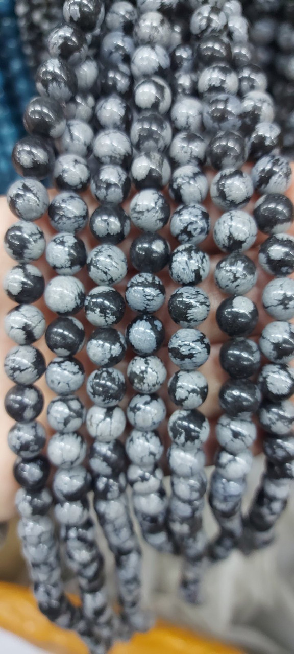 Обсидиан,засніжений  гладкий шарик, d-8 мм| нить  38 cм приблизно 46 намистин