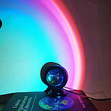 Проекційний міні світильник Sunset Lamp з пультом USB проектор атмосферна RGB лампа різнокольорова, фото 8