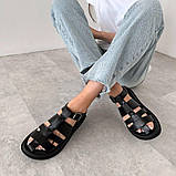 Стильні чорні шкіряні жіночі сандалі, фото 4