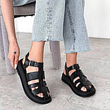 Стильні чорні шкіряні жіночі сандалі, фото 5