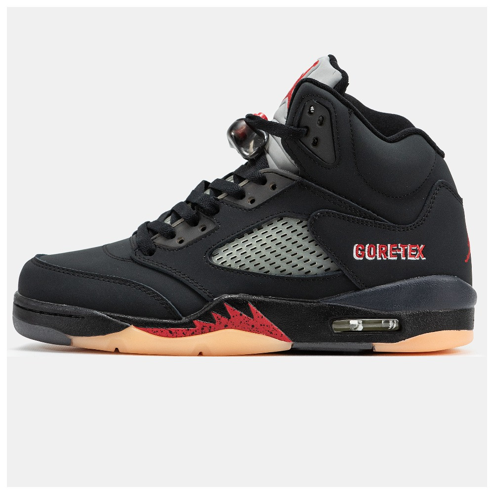 Чоловічі кросівки Nike Air Jordan 5 Retro Off Noir Gore-Tex DR0092-001, чорні шкіряні кросівки найк аір джордан V гортекс