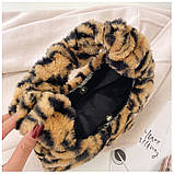 Жіноча хутряна 10451 сумка багет тигр на чорно коричнева, фото 7