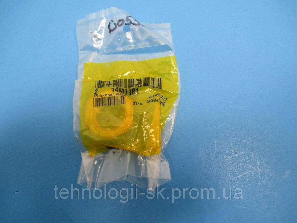 Гайка цапфи заднього колеса 14M7181, Z66282 оригінал John Deere