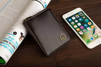 Чоловічі гаманці