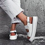 Білі сандалі з натуральної шкіри, на липучках, фото 2