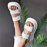 Білі сандалі з натуральної шкіри, на липучках, фото 3