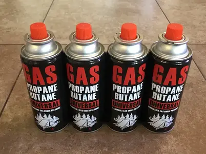 Газові балончики для портативних газових горлок і туристичних печок