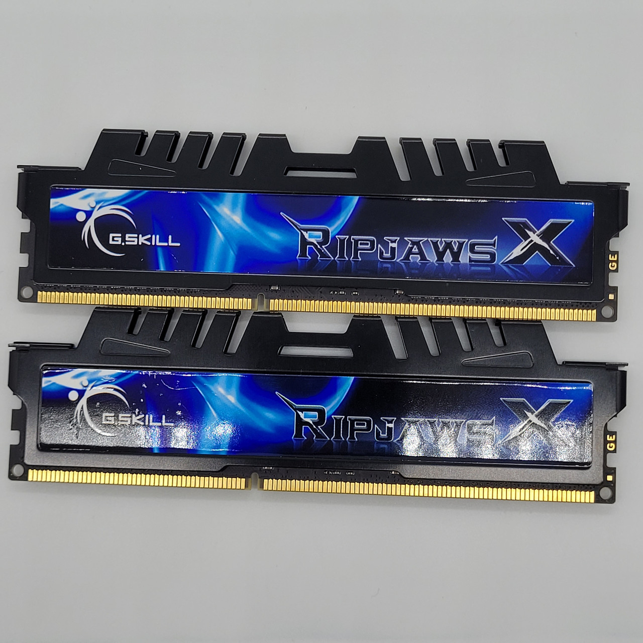 Оперативна пам'ять G.Skill RipjawsX DDR3 8Gb (2X4Gb) 1333MHz PC3-10666U CL7 1R8 (F3-10666CL7D-8GBXH) Б/В
