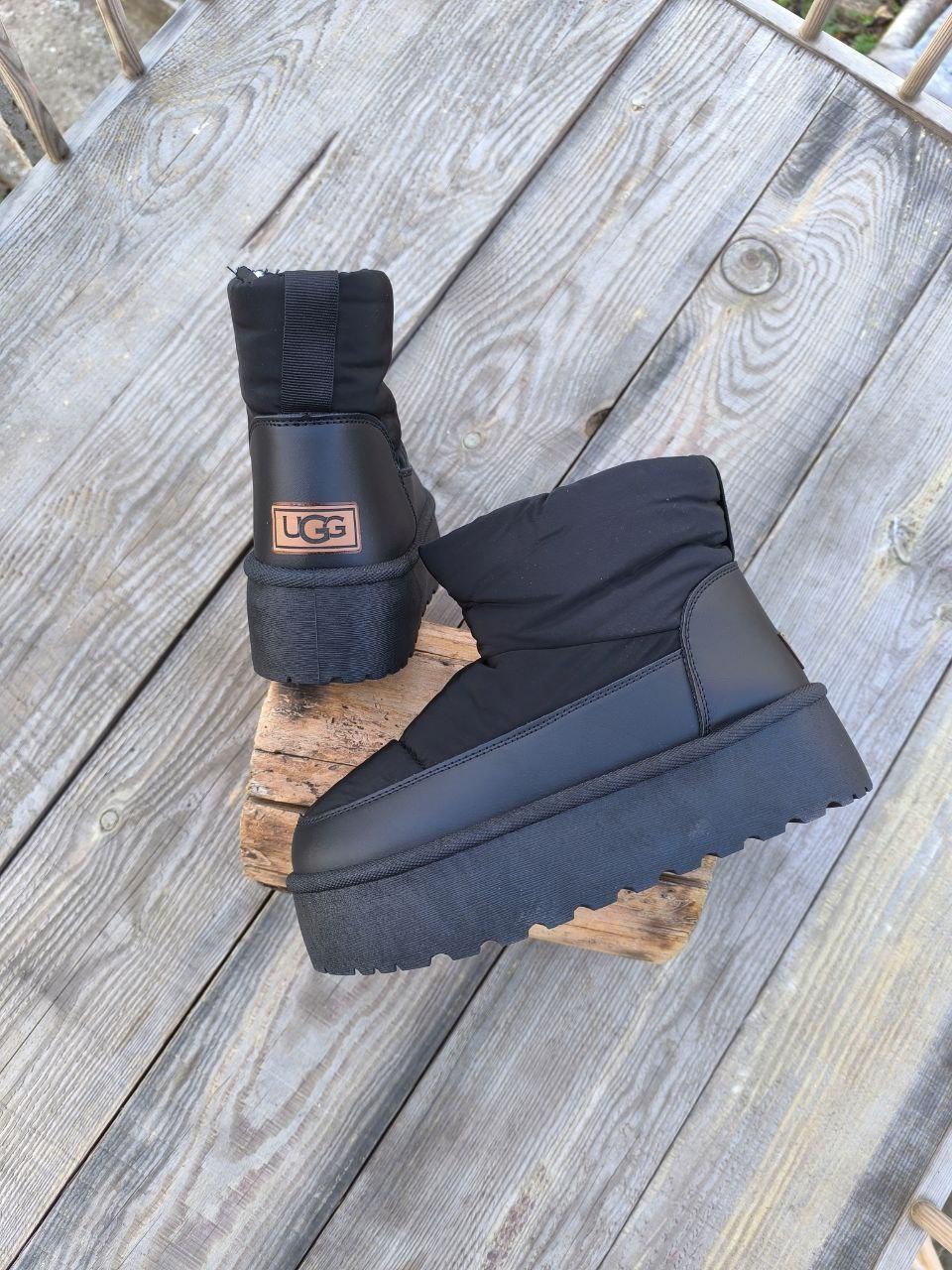 UGG Дутики Уги ЧОРНІ короткі на Платформі зі Змійкою вологозахисні напівчеревики чобітки жіночі зима