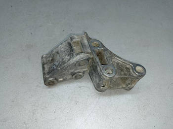 Кронштейн двигуна MERCEDES E-CLASS W211 02-09 W211 M272972 3.5 2008 прав. (б/у)