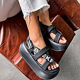 Чорні босоніжки на масивній підошві, фото 2