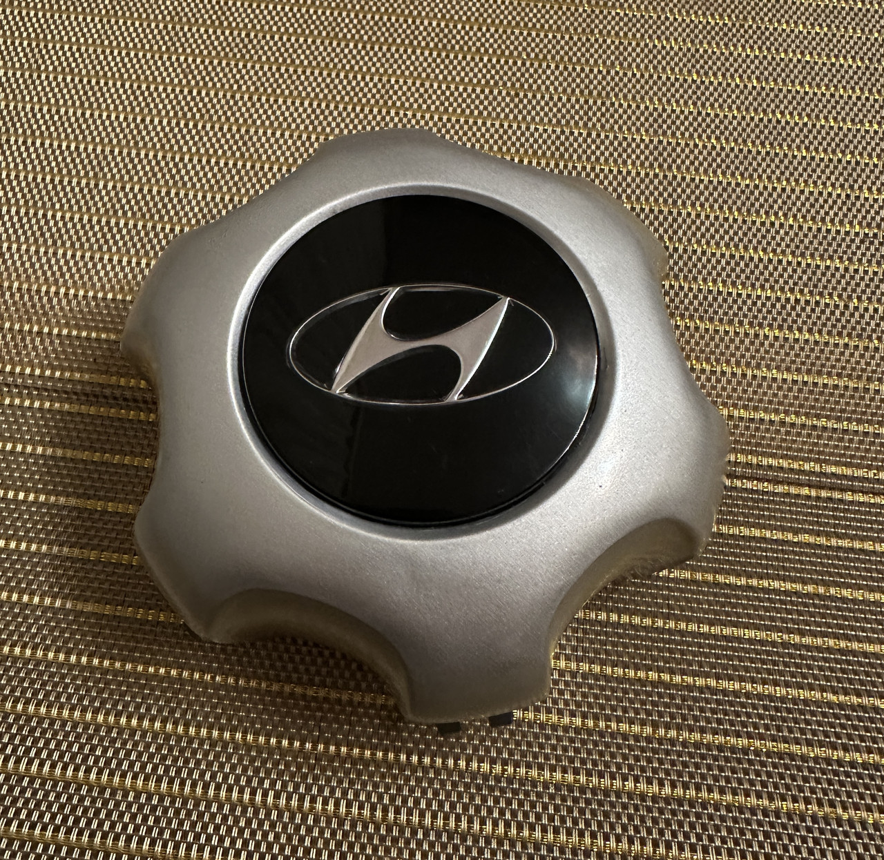 Ковпачок для дисків Hyundai ( Хюндай Терракан ) 52980-H1200 ( 52980H1200)