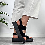 Замшеві босоніжки в чорному кольорі на липучці, фото 3