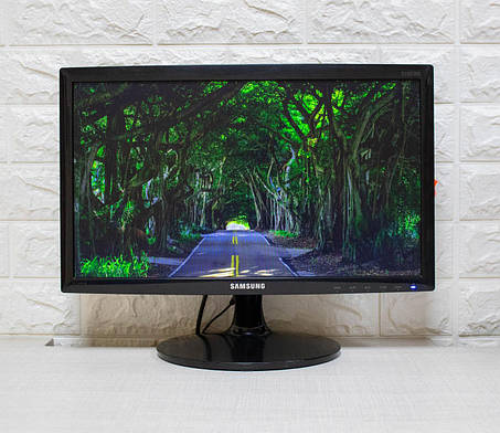 Монитор 19" Samsung S19D300B LED 1366x768 TN+film VGA Клас А-, фото 1