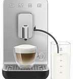 Кавомашина Автоматична Smeg BCC13BLMEU з капучинатором, фото 3