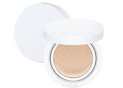 Тональна основа зволожуюча кушон Missha Magic Cushion Moist Up SPF50+PA+++ 23, 15 г