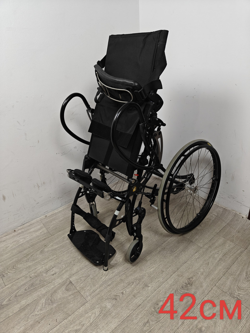 Інвалідний візок вертикалізатор 42 cм Permobil Lifestand LS3 б/в, фото 1