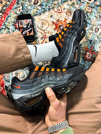 Чоловічі Кросівки Nike Air Max 95 Black Hyper Crimson / Найк Аїр Макс 95 Хайпер Чорні з Сірим та Помаранчевим, фото 1