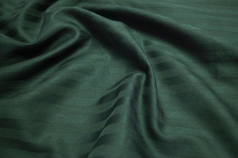 Наволочка 80х80 з страйп-сатину смарагдового кольору