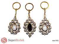 Брелок-підвіска металева з камінням на день закоханих в асортименті. Подарунок коханим.