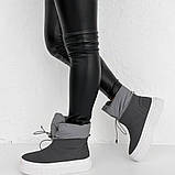 Зимові сірі жіночі дутики на білій платформі, фото 2