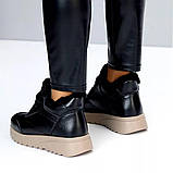 Зимові шкіряні кросівки на бежевій підошві, фото 2